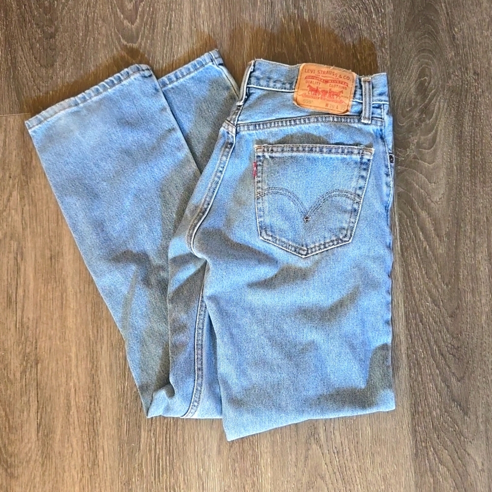 Levi's Straight Fit Jeans